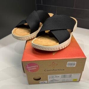 Comfortiva Memory Foam Chelsea Black Shoes.  Women’s Size 7.5 New.  Not worn.